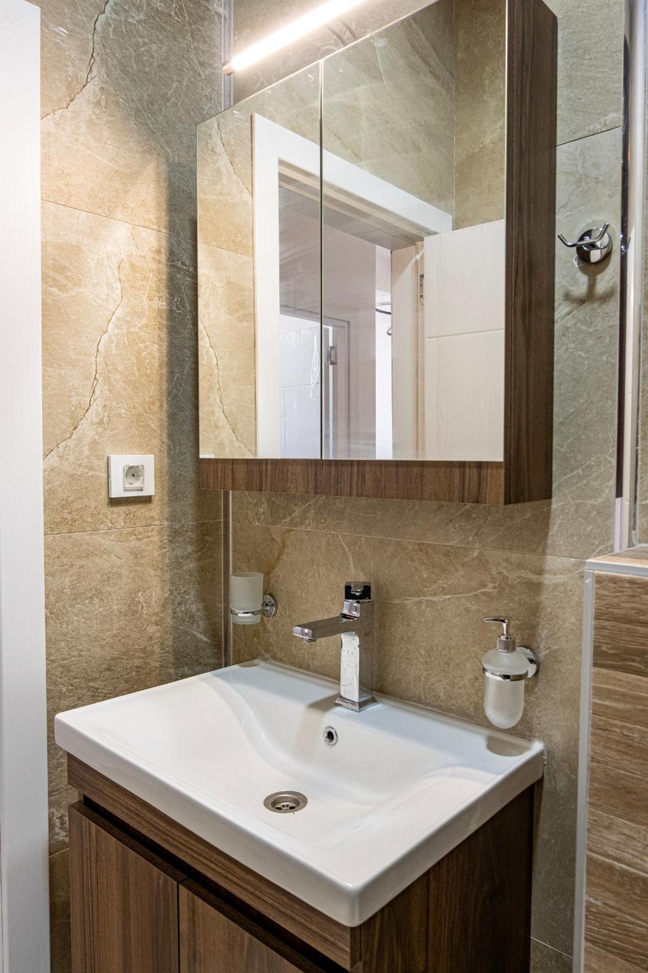 Home Art Apartments Skopje Luaran gambar