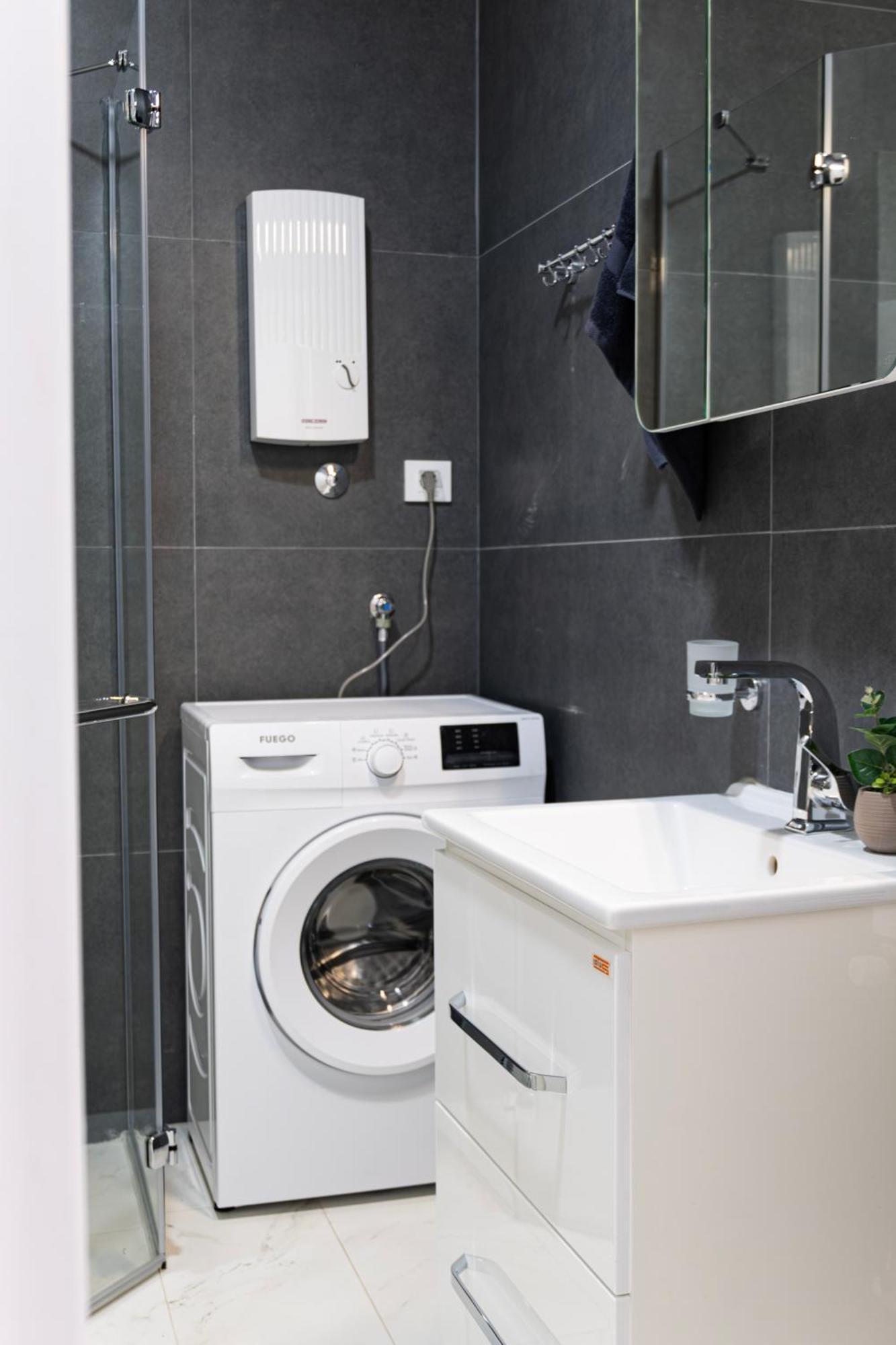Home Art Apartments Skopje Luaran gambar